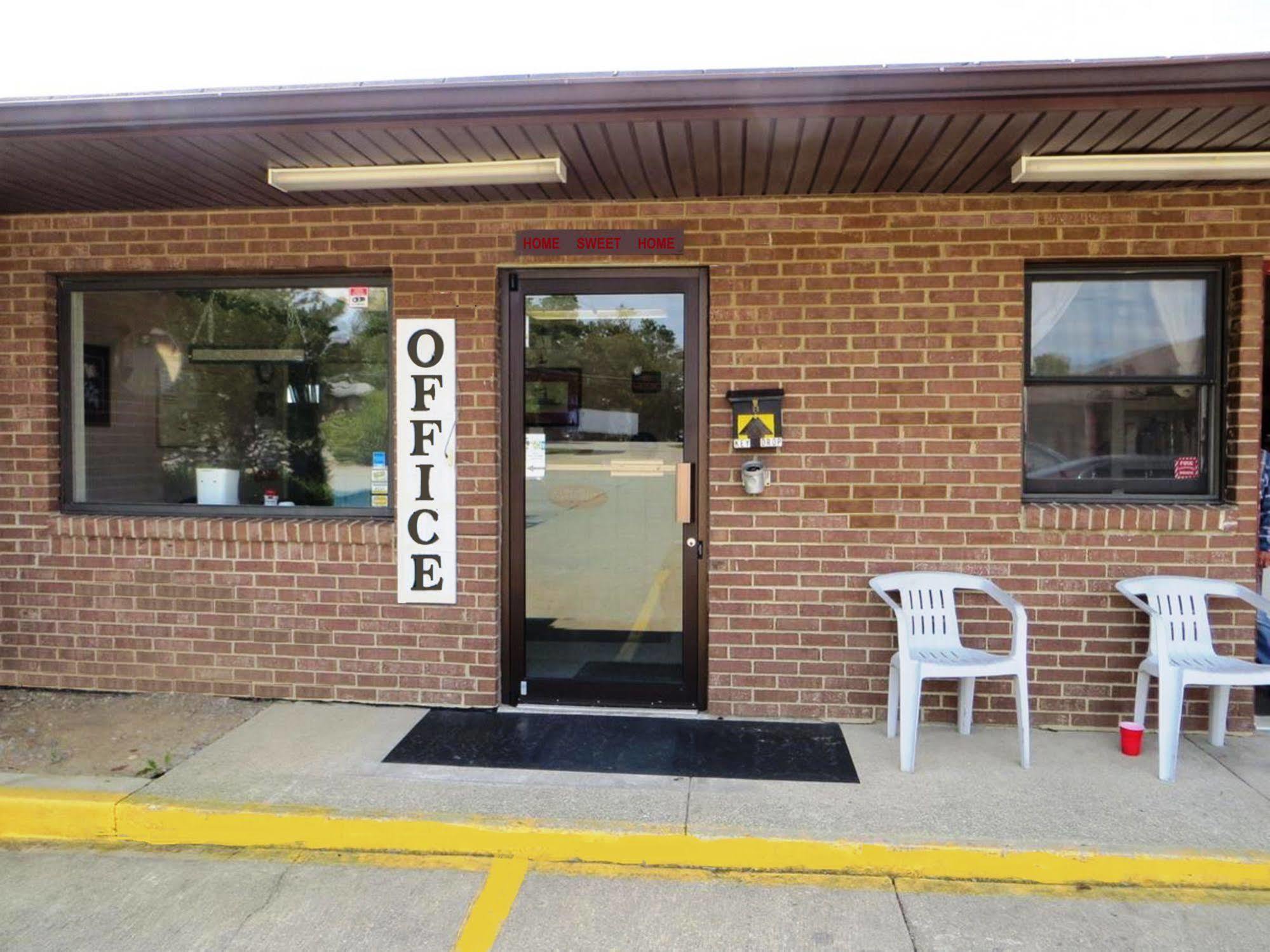 Dry Ridge Motor Inn エクステリア 写真